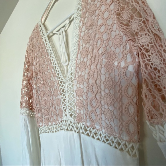 Hello Molly- white and pink crochet dress - Picture 4 of 7